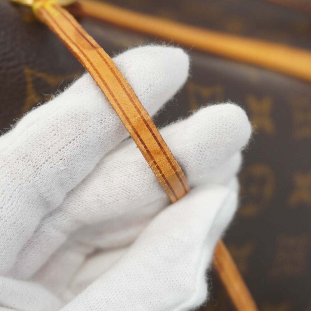 LOUIS VUITTON Brown Monogram Neverfull MM Tote Bag - Picture 10 of 11